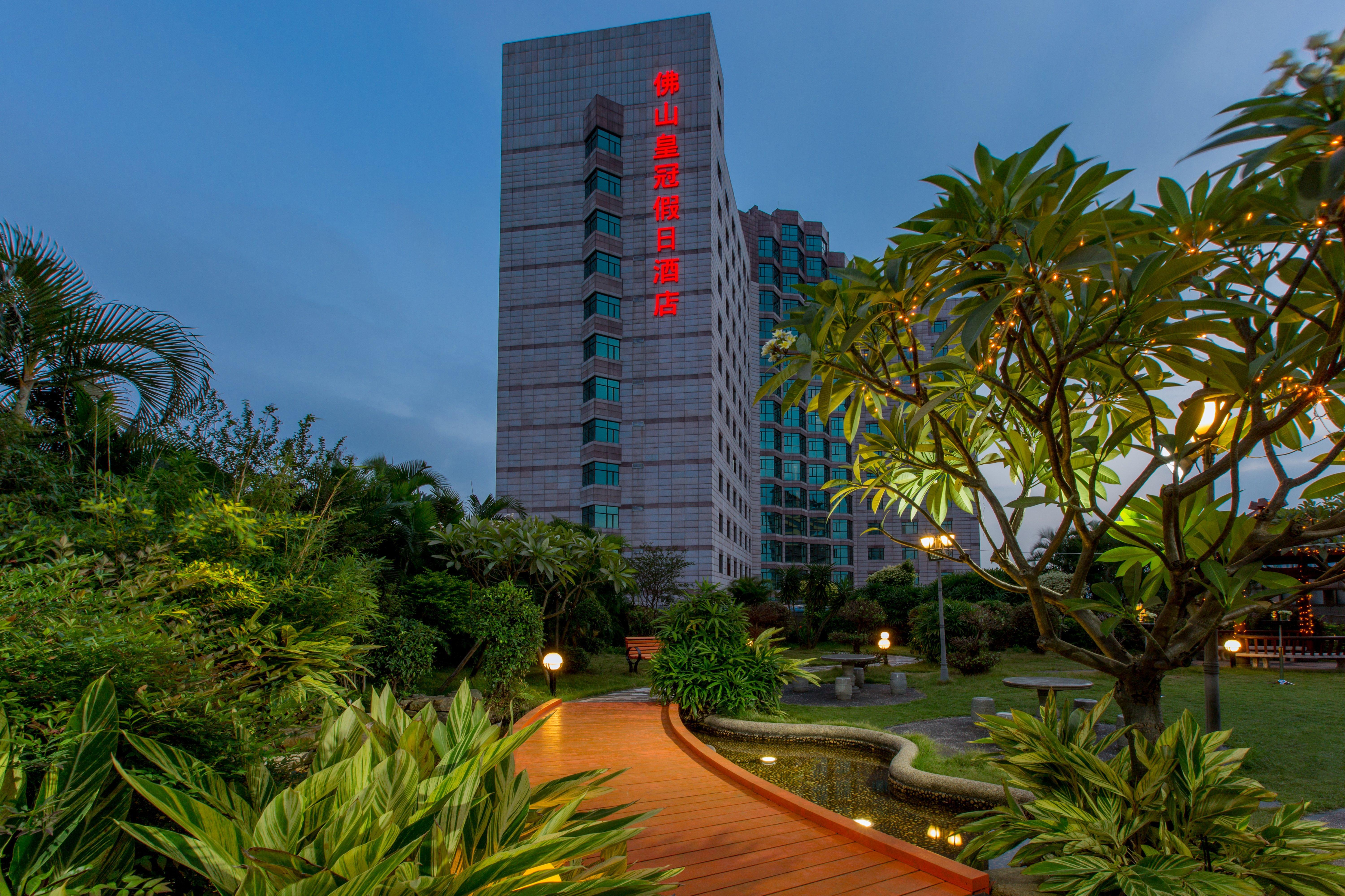 Crowne Plaza Foshan By Ihg - Canton Fair Free Shuttle Bus Ngoại thất bức ảnh