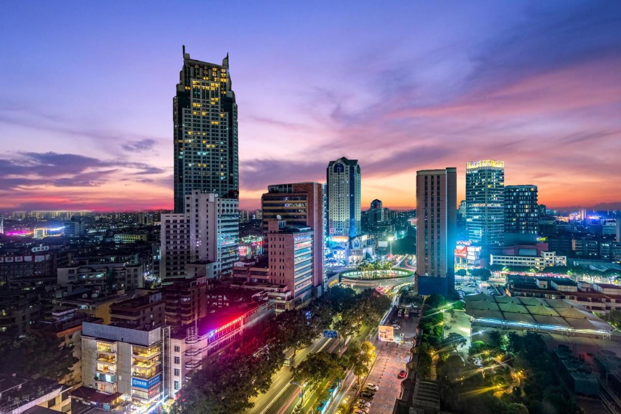 Crowne Plaza Foshan By Ihg - Canton Fair Free Shuttle Bus Ngoại thất bức ảnh