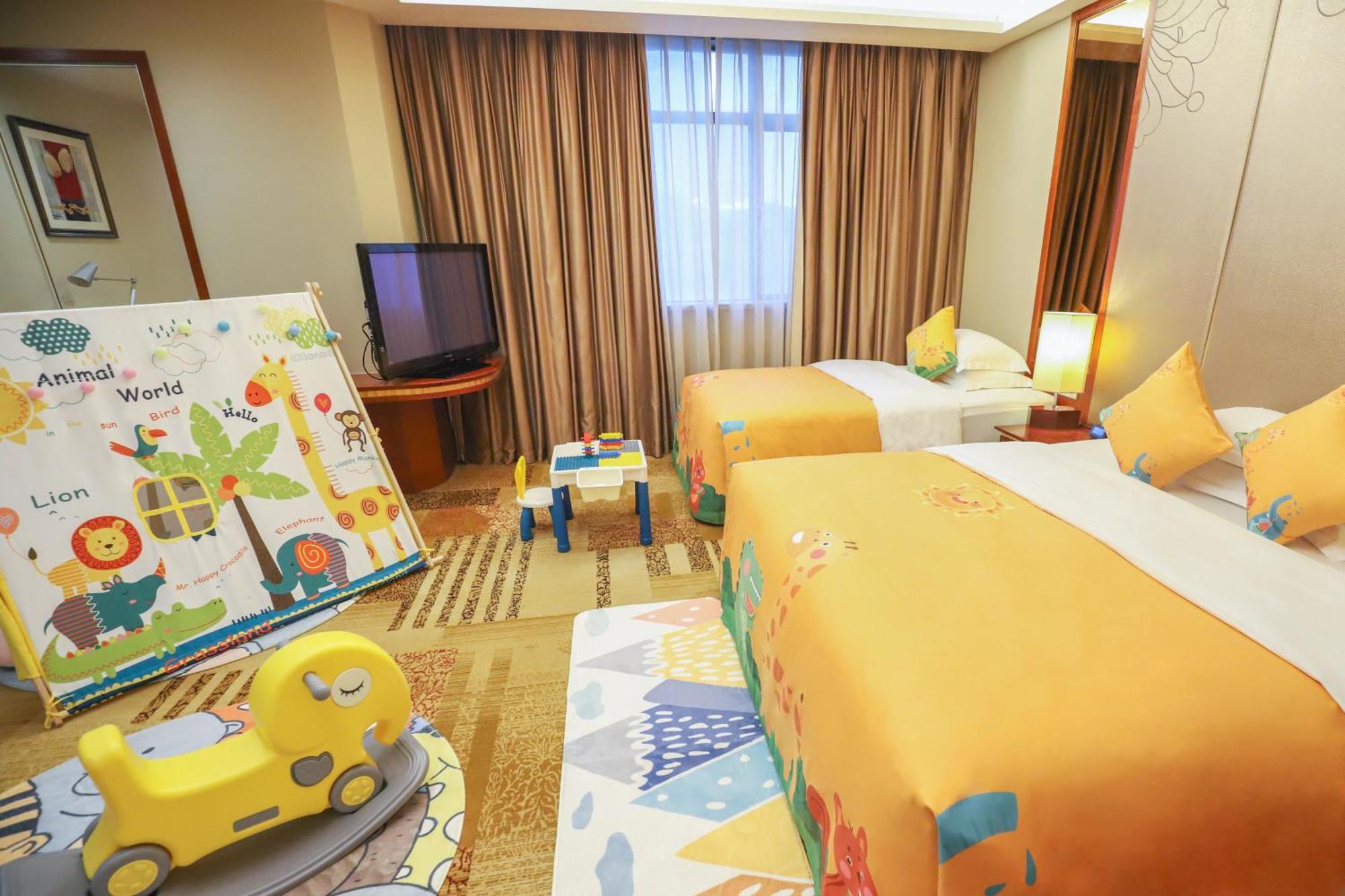 Crowne Plaza Foshan By Ihg - Canton Fair Free Shuttle Bus Ngoại thất bức ảnh
