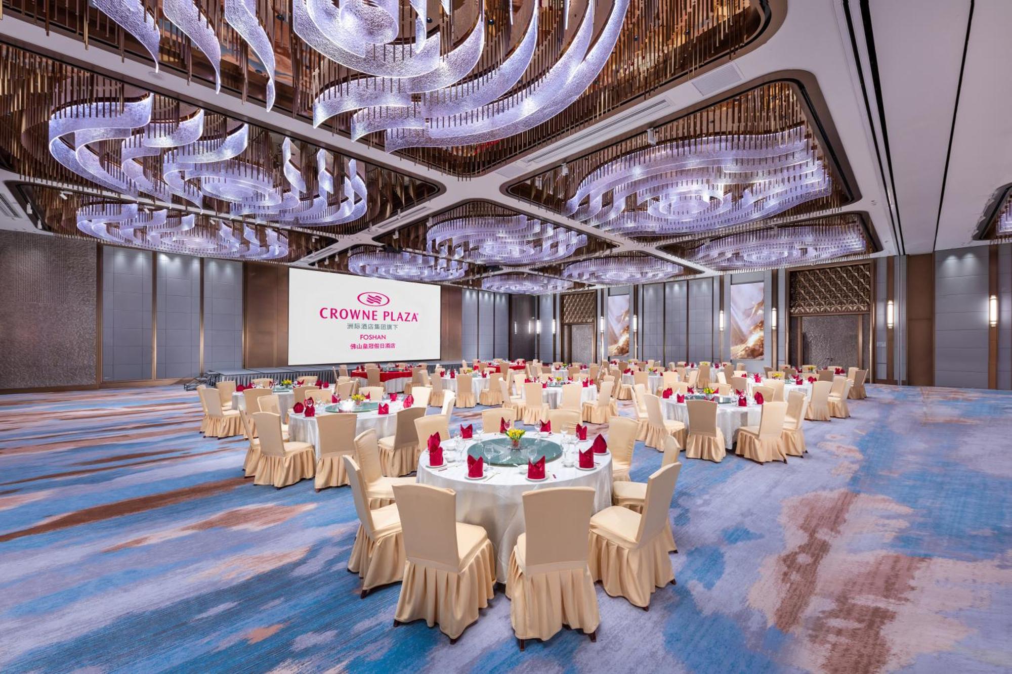 Crowne Plaza Foshan By Ihg - Canton Fair Free Shuttle Bus Ngoại thất bức ảnh